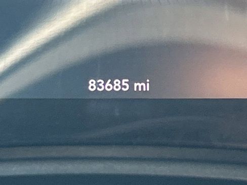 Used 2023 Dodge Challenger SXT image 17