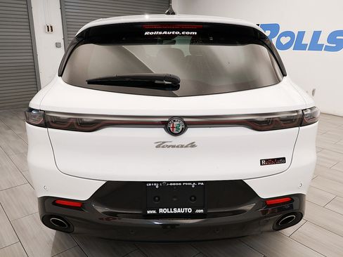 Used 2024 Alfa Romeo Tonale Veloce AWD/4WD image 4