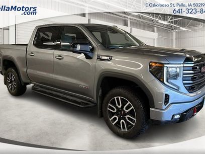 Used 2025 GMC Sierra 1500 AT4 w/ AT4 Premium Package