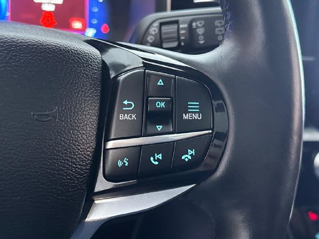 Used 2023 Ford Explorer Platinum w/ Technology Package AWD/4WD image 20