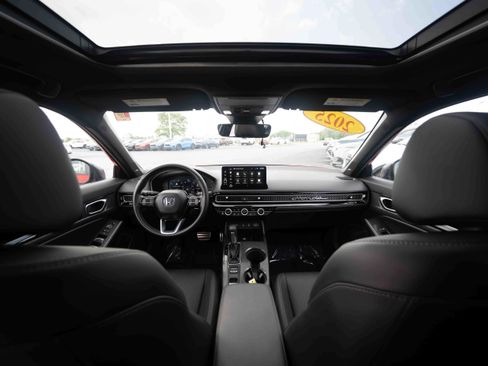 Certified 2025 Honda Civic Sport Touring image 19