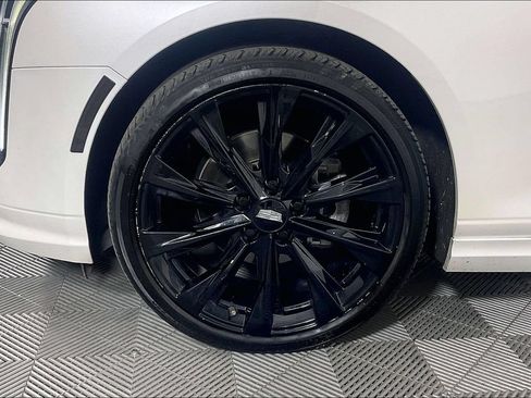 Used 2023 Cadillac CT4 Luxury w/ Sun And Sound Package AWD/4WD image 10