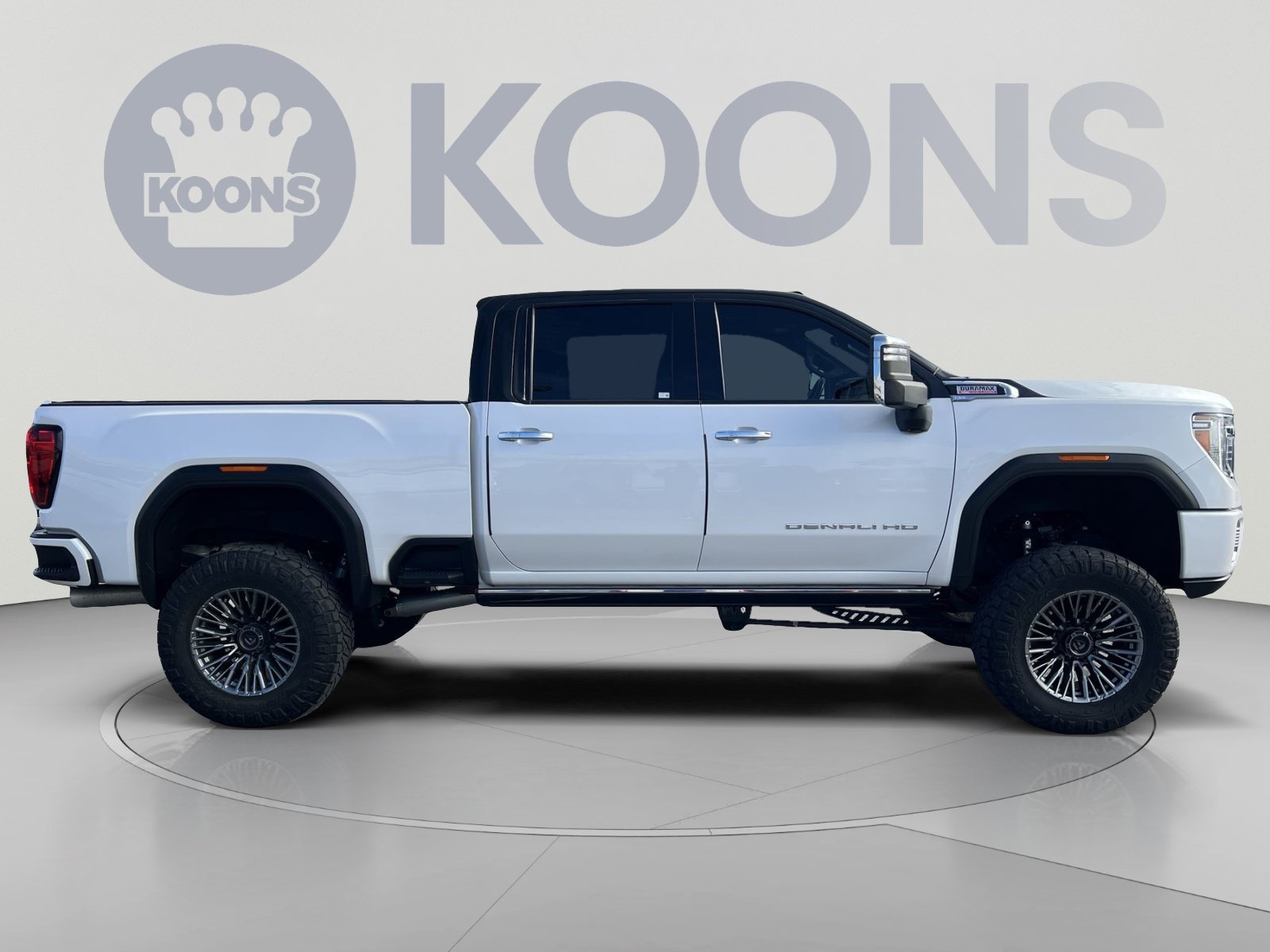 Used 2022 GMC Sierra 2500 Denali w/ Denali Ultimate Package AWD/4WD image 8