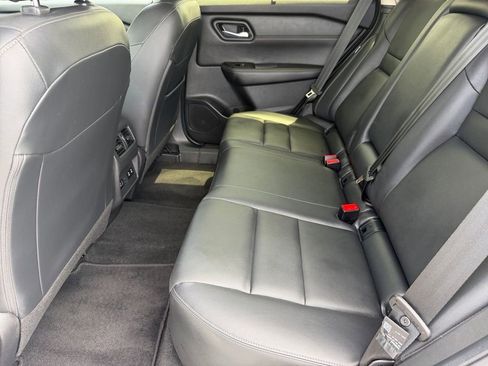 Used 2024 Nissan Rogue SL w/ SL Premium Package FWD image 13