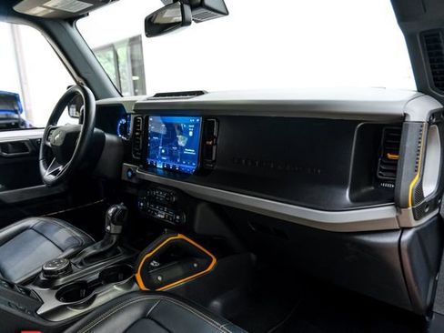 Used 2023 Ford Bronco Badlands AWD/4WD image 23