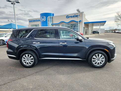 Used 2024 Hyundai Palisade SEL AWD/4WD image 6
