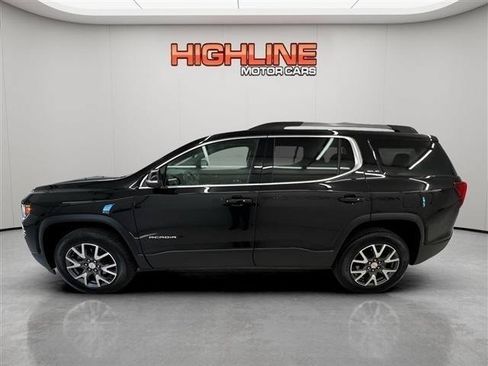 Used 2022 GMC Acadia SLE w/ Driver Convenience Package FWD image 10