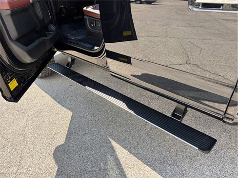 Used 2019 Ford F350 Platinum w/ Platinum Ultimate Package image 14