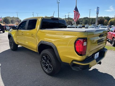 Used 2023 GMC Canyon Elevation w/ Elevation Premium Package image 4