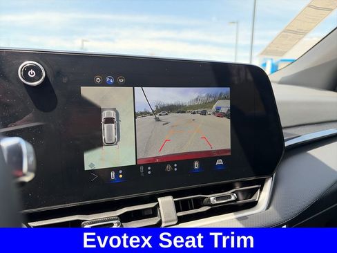 Used 2026 Chevrolet Equinox LT w/ Convenience Package II AWD/4WD image 31