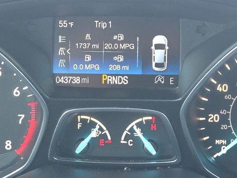 Used 2018 Ford Escape SE image 43