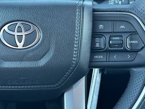 Used 2026 Toyota 4Runner Limited image 28