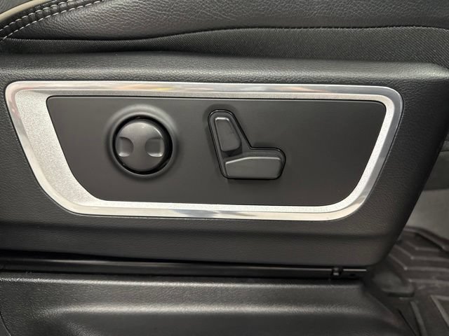Used 2023 RAM 1500 Laramie AWD/4WD image 53
