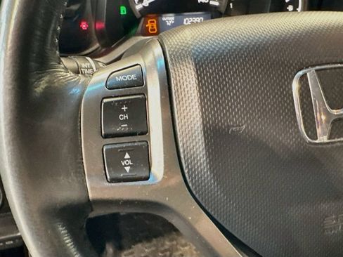 Used 2010 Honda Ridgeline RTL image 12