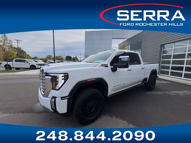 Used 2024 GMC Sierra 2500 Denali w/ Denali Reserve Package AWD/4WD image 1