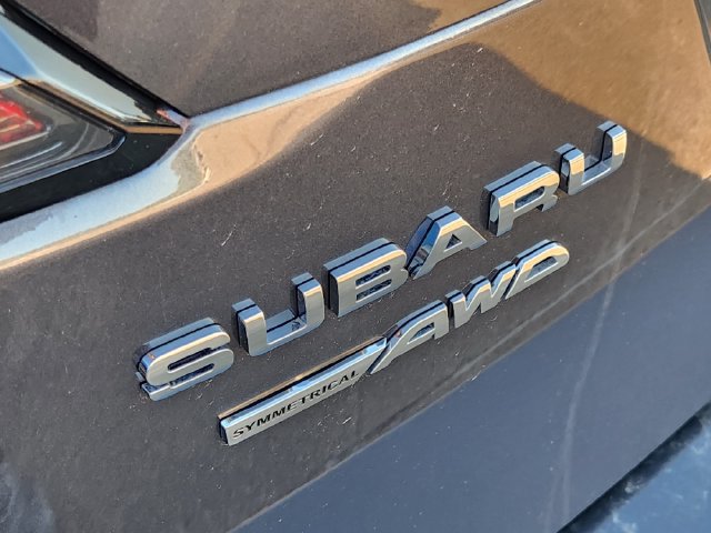 Used 2025 Subaru Outback Premium AWD/4WD image 9