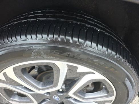 Used 2023 Subaru Ascent Limited w/ Technology Package image 15