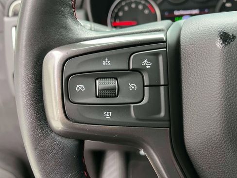 Used 2021 Chevrolet Suburban RST image 32