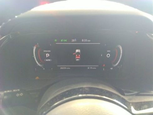 Used 2023 Nissan Pathfinder Platinum w/ Lighting Package (N92) image 9