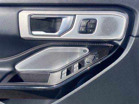 Used 2021 Ford Explorer ST w/ Equipment Group 401A image 23