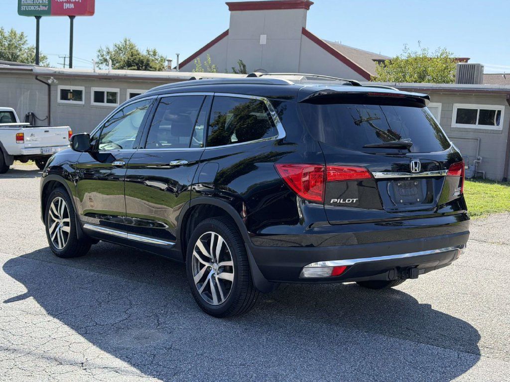 Used 2017 Honda Pilot Touring image 22