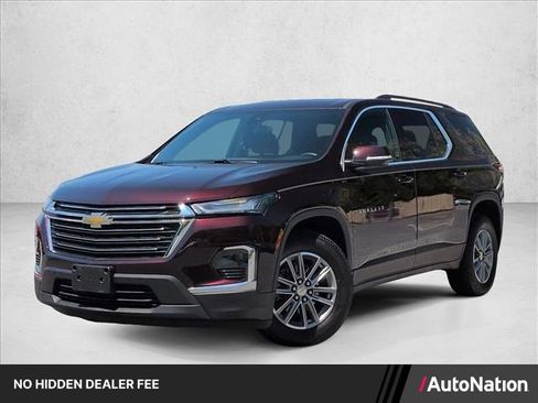 Used 2023 Chevrolet Traverse LT w/ LPO, Floor Liner Package AWD/4WD image 1