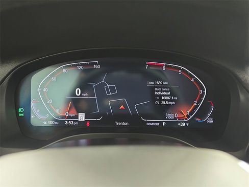 Certified 2025 BMW X4 xDrive30i image 22