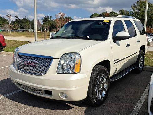 Used 2014 GMC Yukon Denali image 11