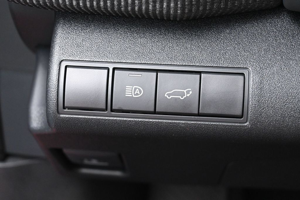 Used 2025 Toyota bZ4X AWD w/ Weather Package image 14