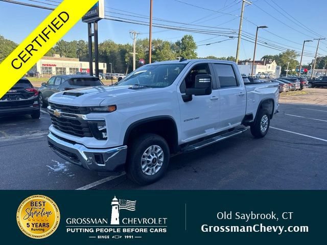 Used 2025 Chevrolet Silverado 2500 LT w/ Convenience Package AWD/4WD image 5