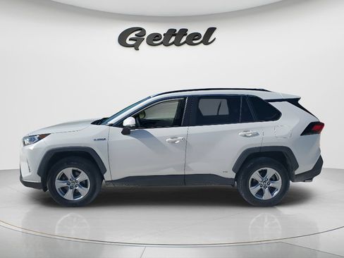 Used 2020 Toyota RAV4 XLE w/ Convenience Package AWD/4WD image 8