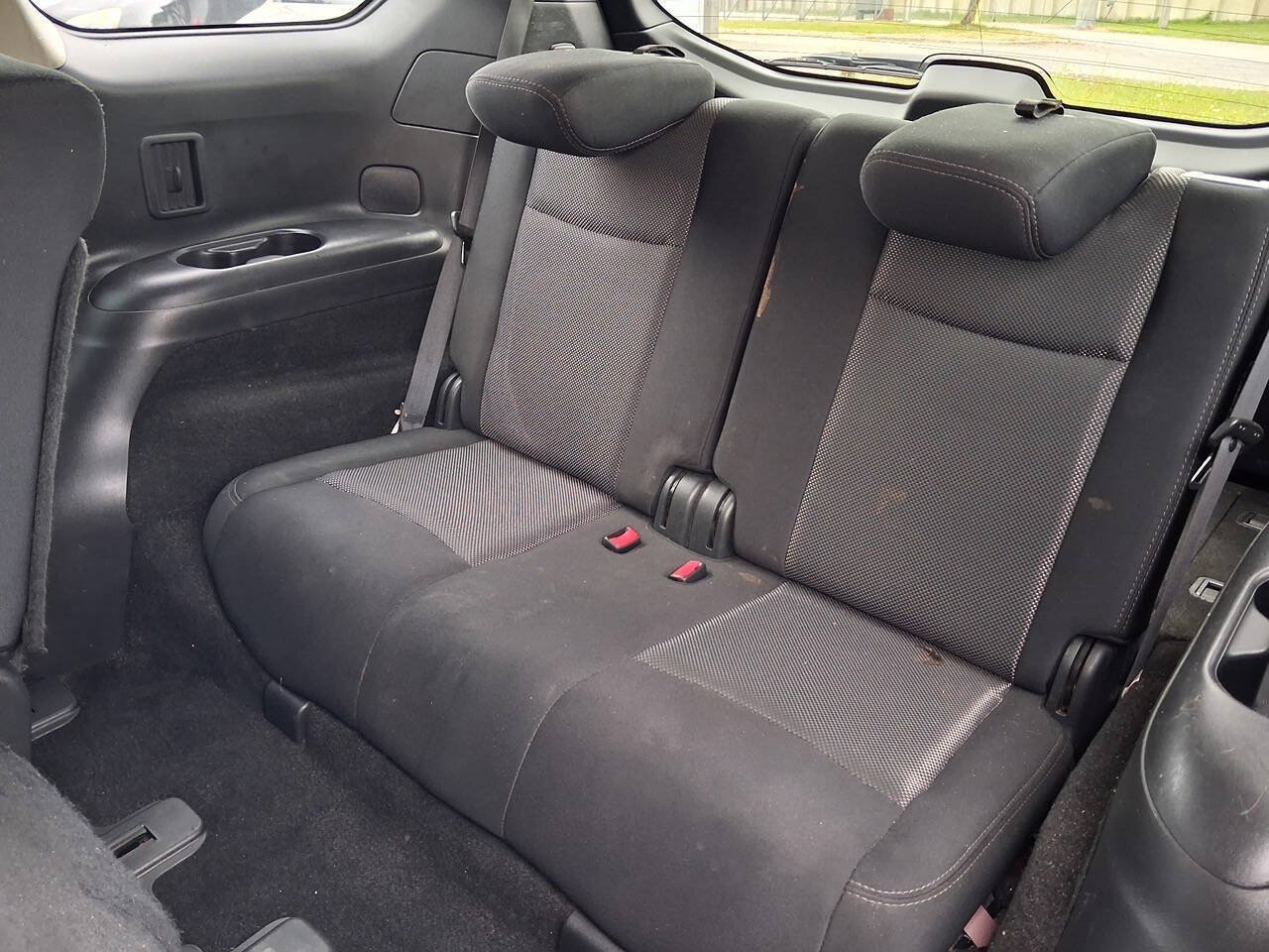 Used 2019 Nissan Pathfinder S AWD/4WD image 15