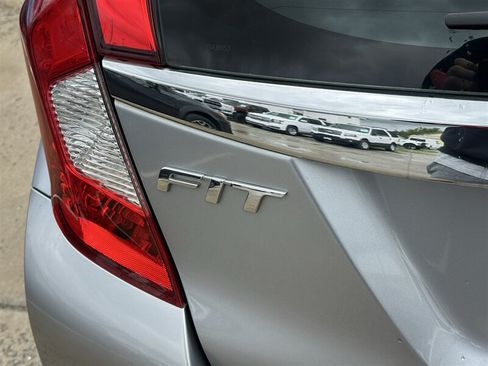 Used 2019 Honda Fit EX-L image 32
