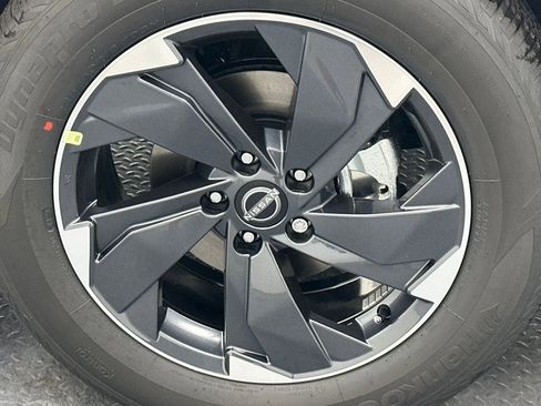 New 2026 Nissan Rogue SV image 19