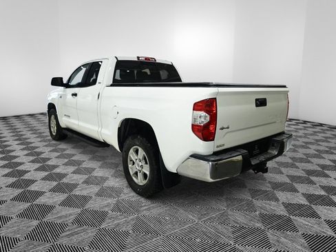 Used 2017 Toyota Tundra SR5 image 3