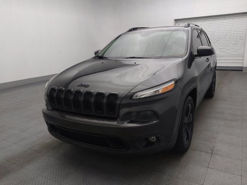 Used 2016 Jeep Cherokee Latitude w/ Cold Weather Group image 15