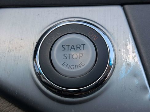 Used 2011 Nissan Murano SL AWD/4WD image 29