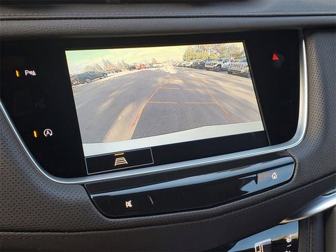 New 2025 Cadillac XT5 Sportv w/ LPO, Floor Liner Package image 23