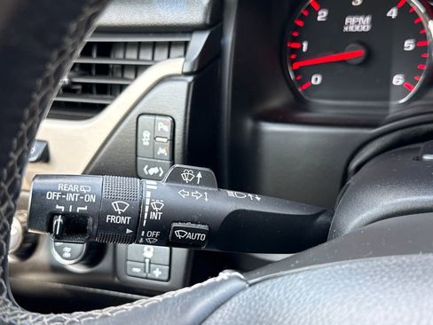 Used 2016 GMC Yukon Denali w/ Open Road Package AWD/4WD image 34