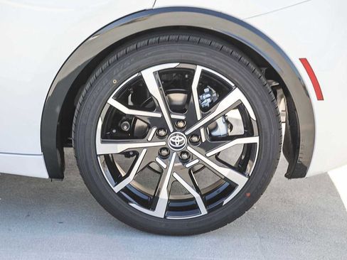 New 2026 Toyota Prius Plug-In Hybrid image 11