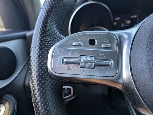 Used 2022 Mercedes-Benz GLC 300 image 26
