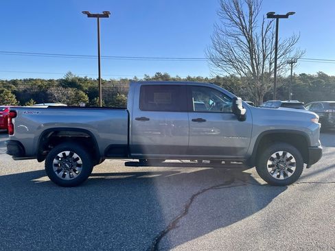 New 2026 Chevrolet Silverado 2500 Custom w/ Custom Value Package image 6