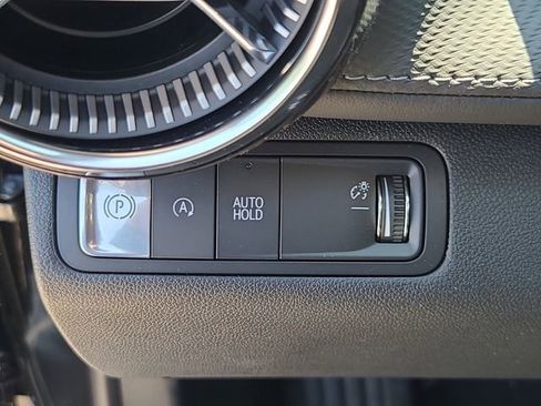 New 2026 Chevrolet Equinox LT w/ Midnight Edition FWD image 40