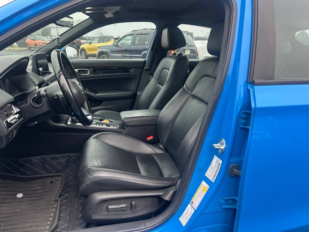 Used 2022 Honda Civic Sport Touring image 6