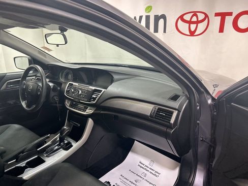 Used 2015 Honda Accord LX image 12
