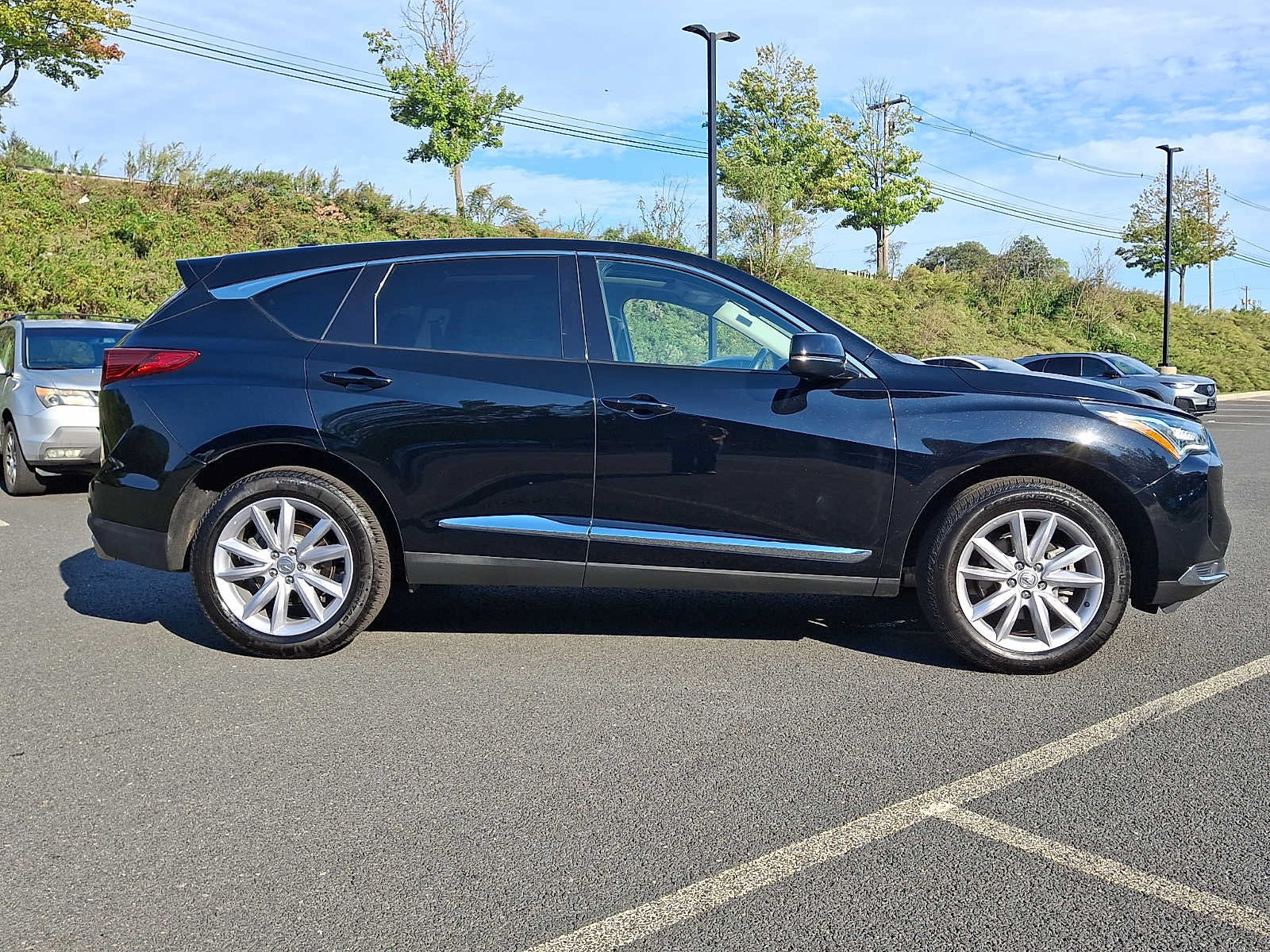 Used 2024 Acura RDX SH-AWD image 7