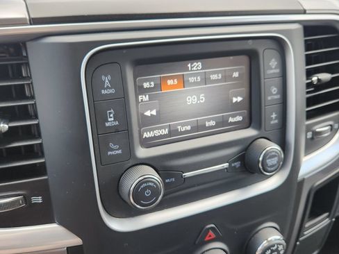 Used 2024 RAM 1500 Classic SLT AWD/4WD image 16