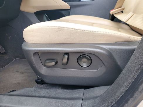 Used 2024 Buick Envision Preferred image 14