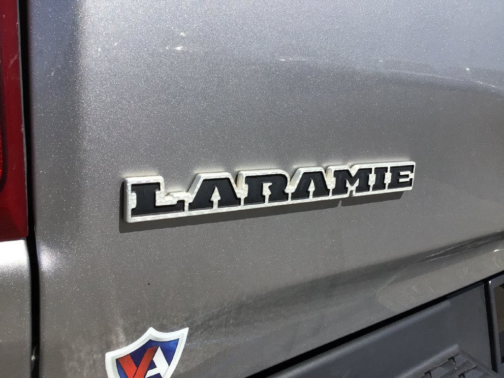 Used 2019 RAM 1500 Laramie RWD image 38