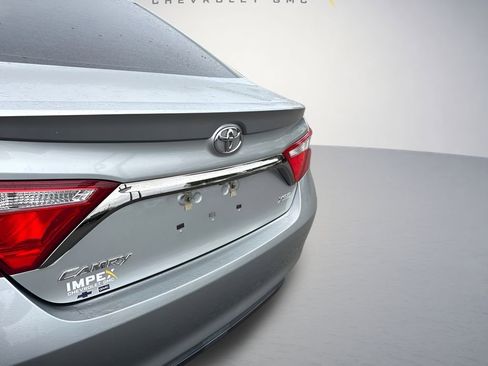 Used 2016 Toyota Camry XSE FWD image 34